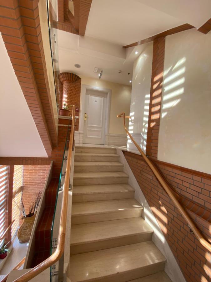 The Red Bricks Hotel Shkodër Exterior foto
