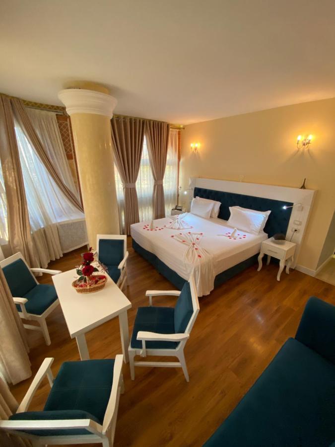 The Red Bricks Hotel Shkodër Exterior foto